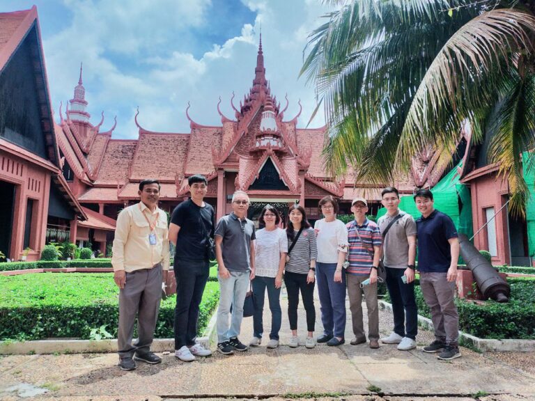 Sight-seeing - National Museum of Cambodia